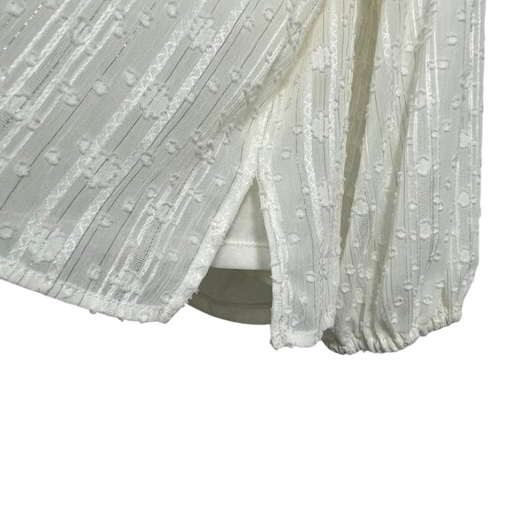 NWT Liz Claiborne Ivory Textured Semi‑Sheer Blouse – Long Sleeve, Plus Size 1X - Picture 11 of 16